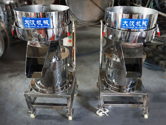 450型過濾篩機實拍：單層過濾篩過濾，多用于液體物料的使用。